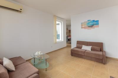 Three Bedroom Apartment with Sea View (Block 1, 2 or 3)